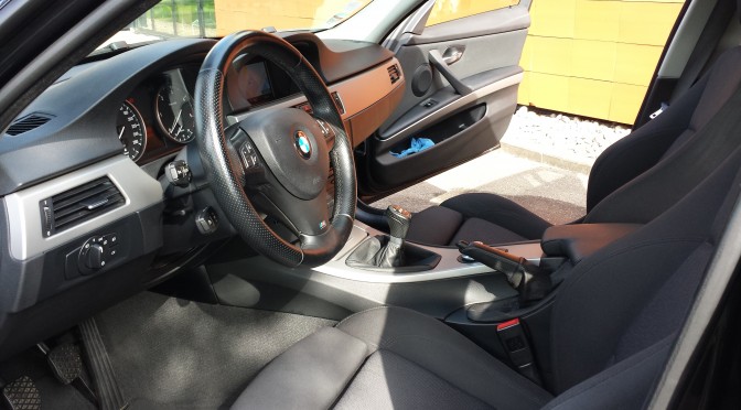 BMW 318D TOURING S&S 143Ch BVM6/RÉVISÉ/4 ROUES NEIGE/XENON/GPS/