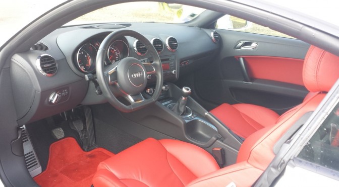 AUDI TT S LINE 1,8L TFSI 160Ch