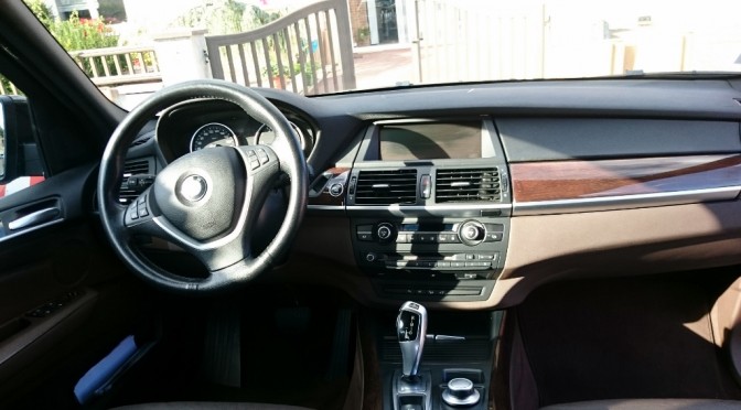 BMW X5  3.0D 235Ch BVA6 LUXE // TOIT PANO // GPS // XENON