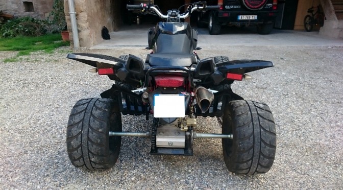 SUPERQUADER 450 ROADSTER TRITON // 2 PLACES //