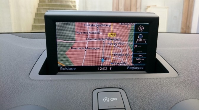 AUDI A1 1.6 TDI 90 // 1ère Main // GPS // BLUETOOTH // RADAR ARR // CARNET OK