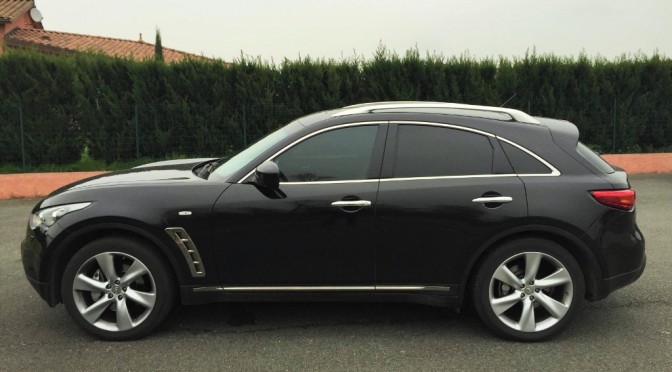 INFINITI FX30 D S PREMIUM 238Ch BVA7 4WD