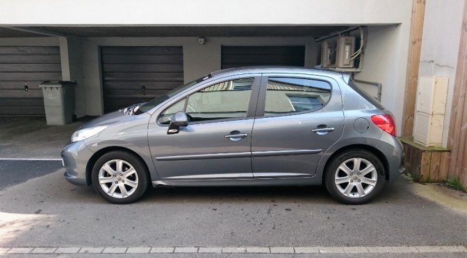 PEUGEOT 207 1.6 HDI 90 PREMIUM PACK 5 PORTES // RÉVISÉE //