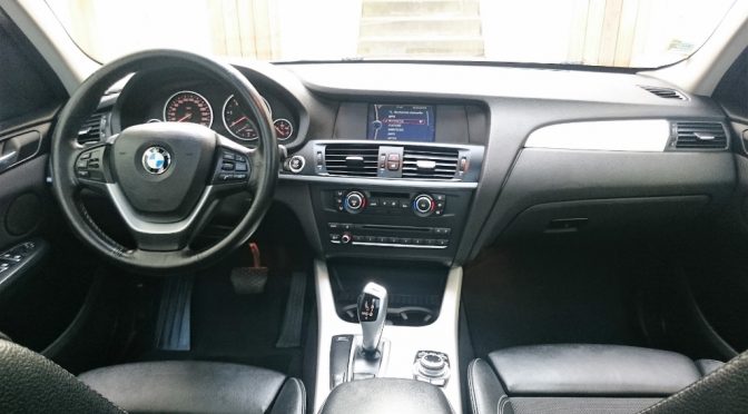 BMW X3 XDRIVE 20Da 184Ch BVA8 4×4 // CARNET COMPLET // TOIT PANO // GPS