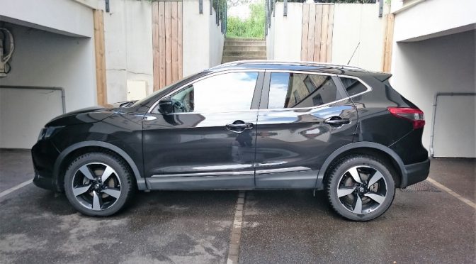 NISSAN QASHQAI 1.6 DCI 130Ch S&S CONNECT EDITION XTRONIC BVA7 // 1ère Main // TOIT PANO