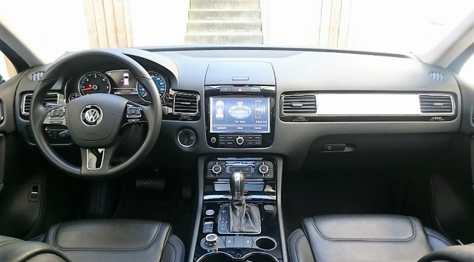 VOLKSWAGEN TOUAREG 3.0 V6 TDI 245Ch S&S BVA8 CARAT EDITION 4 MOTION // 1ère Main