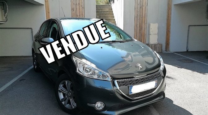 PEUGEOT 208 1.2 VTI 82Ch ALLURE 5 PORTES // RADAR ARR