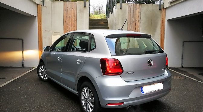 VOLKSWAGEN POLO V 1.2 TSI 90Ch Bluemotion technologie LOUNGE 5 PORTES