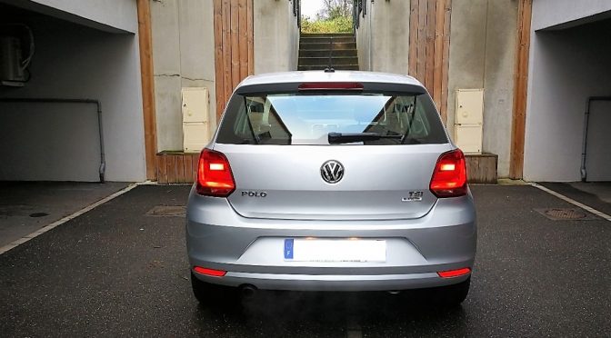 VOLKSWAGEN POLO V 1.2 TSI 90Ch Bluemotion technologie LOUNGE 5 PORTES