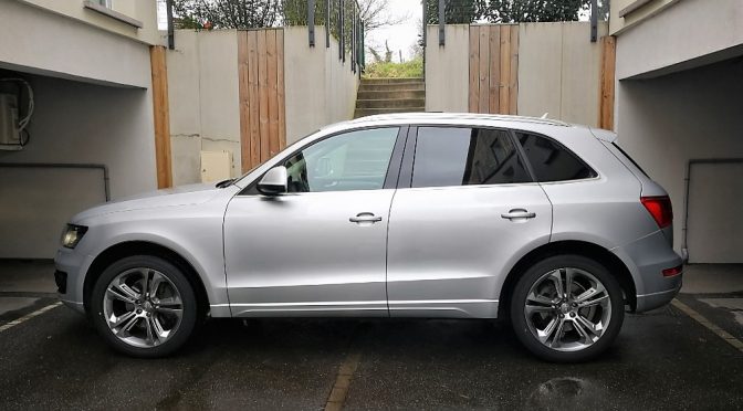 AUDI Q5 3.0 TDI 240Ch QUATTRO S-TRONIC AVUS // CARNET AUDI