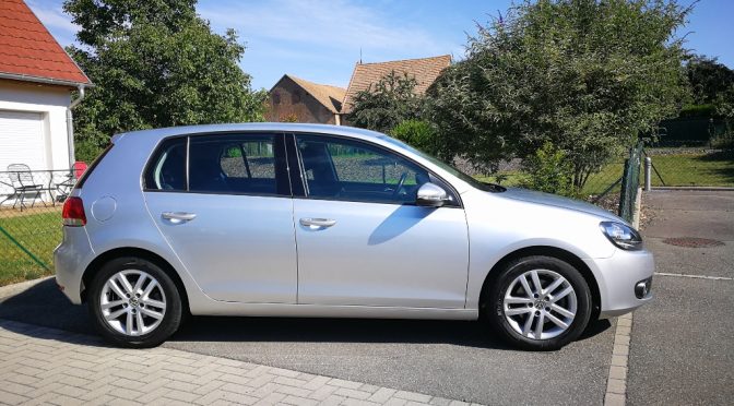 VW GOLF VI 2.0 TDI 140Ch CONFORTLINE BVM6 // 2ème Main