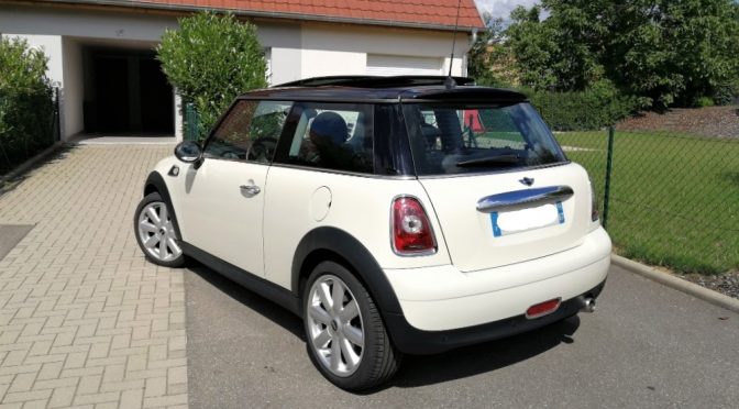 MINI COOPER D 110 BVM6 PACK CHILI // CARNET MINI // TOIT PANO