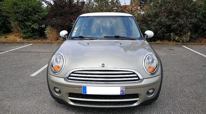 MINI COOPER D 110Ch BVM6