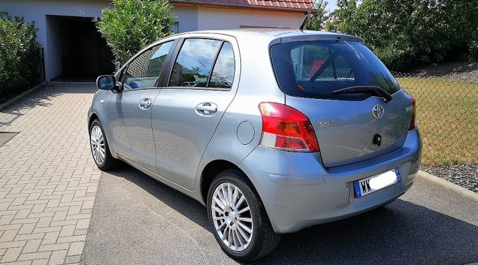 TOYOTA YARIS 1.4 D-4D 90Ch BVM6 LUNA // 1ère Main