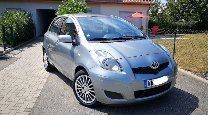 TOYOTA YARIS 1.4 D-4D 90Ch BVM6 LUNA // 1ère Main