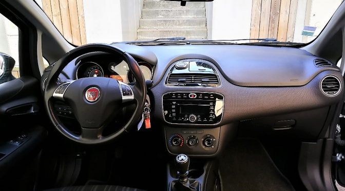 FIAT PUNTO EVO 1.2L 69Ch MYLIFE 3 PORTES // 1ère Main // DISTRI OK!