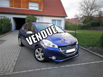 PEUGEOT 208 1.4 VTI 95Ch ALLURE // SEMI CUIR // CARNET PEUGEOT //