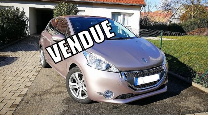 PEUGEOT 208 1.4 VTI 95Ch ALLURE // RADAR ARR // SONO JBL // 1ère Main