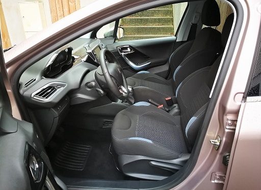 PEUGEOT 208 1.4 VTI 95Ch ALLURE // RADAR ARR // SONO JBL // 1ère Main