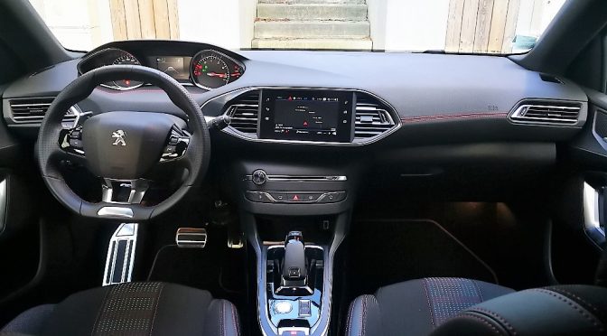 NOUVELLE PEUGEOT 308 1.2 Puretech 130Ch EAT8 GT LINE // 1ère MAIN // 2 350-€ d’options!