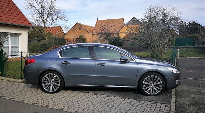 PEUGEOT 508 2.2 HDI 204Ch GT BVA6 // CUIR // XÉNON // JA 19 // 3 400-€ d’options!