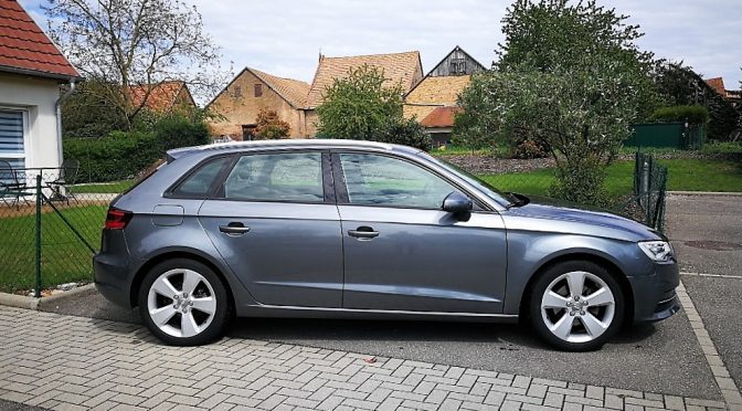 AUDI A3 SPORTBACK 1.4 TFSI 122Ch AMBITION BVM6 // CARNET AUDI