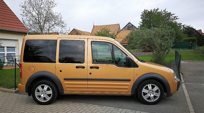 FORD TOURNEO CONNECT 210C 1.8 TDCI 110 GLX // 1ère Main