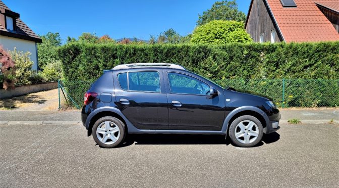 DACIA SANDERO II STEPWAY 1.5 DCI 90 PRESTIGE // 1ère Main // Attelage // GPS