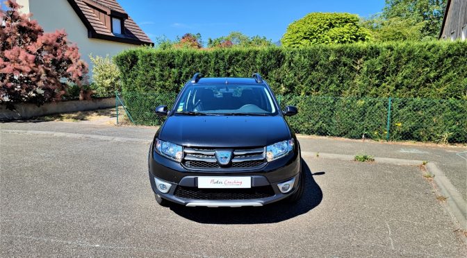 DACIA SANDERO II STEPWAY 1.5 DCI 90 PRESTIGE // 1ère Main // Attelage // GPS