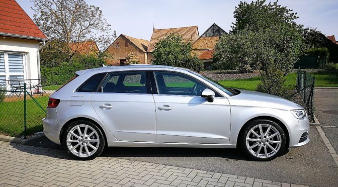 A3 SPORTBACK 1.4 TFSI 122Ch AMBITION BVM6 // CARNET AUDI // GPS // TOIT PANO