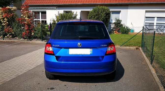 SKODA FABIA 1.2 TSI 90Ch STYLE 5P // 1ère Main // Bluetooth // Radar arr