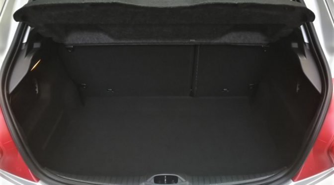 PEUGEOT 208 1.4 VTI 95Ch ALLURE // 1ère Main // SEMI CUIR // CARNET PEUGEOT //