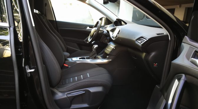 308 1.2L PURETECH 110Ch S&S ALLURE 5 PORTES // 31 500 KMS