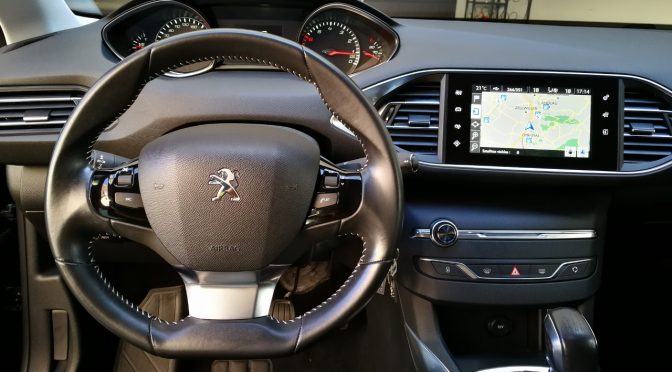 308 1.2L PURETECH 110Ch S&S ALLURE 5 PORTES // 31 500 KMS