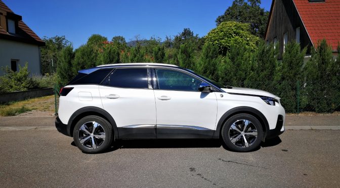 PEUGEOT 3008 II 1.5 BlueHDI 130Ch S&S CROSSWAY BVM6 // Full Led //