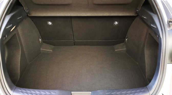 TOYOTA C-HR HYBRID 122Ch BVA TYPE EDITION // 1ère Main // LED // GPS // JA 18