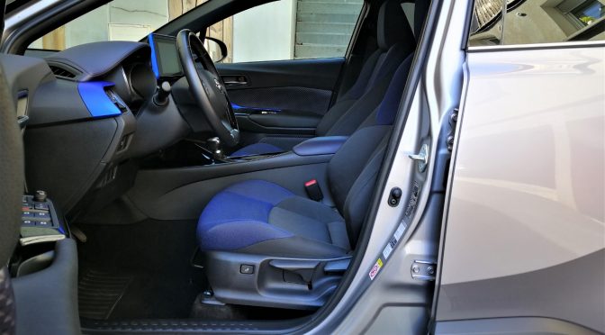 TOYOTA C-HR HYBRID 122Ch BVA TYPE EDITION // 1ère Main // LED // GPS // JA 18