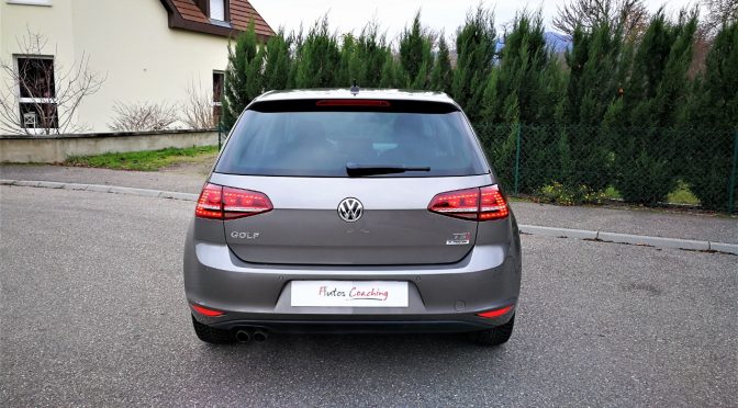 VW GOLF VII 1.4 TSI 125 BVM6 BLUEMOTION TECHNOLOGY LOUNGE // XENON // WEBASTO