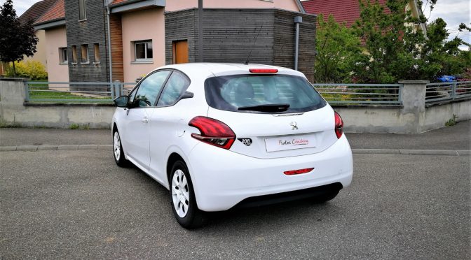 PEUGEOT 208 1.0 PURETECH 68Ch LIKE 3 PORTES // 1ère Main //