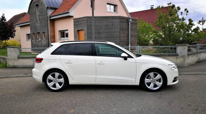 AUDI A3 SPORTBACK 2.0 TDI 150 S&S AMBITION BVM6 // GPS // XENON //