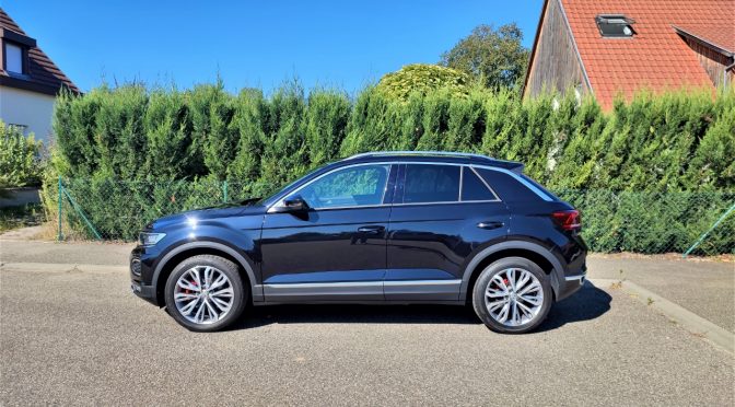 VW T-ROC 1.5 TSI 150Ch BVM6 SPORT // 1ere Main // VIRTUAL // ATTELAGE // LED