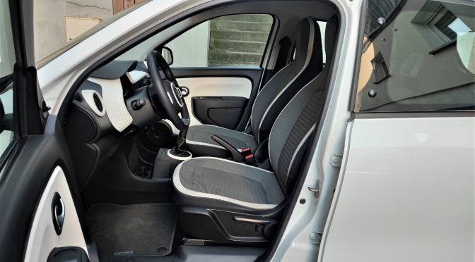RENAULT TWINGO III 1.0 SCE 70Ch ZEN 5 PORTES // CLIM // BLUETOOTH // REGULATEUR