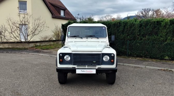 LAND ROVER DEFENDER 110 STATION WAGON 9 PLACES 2.5 TD5 122Ch