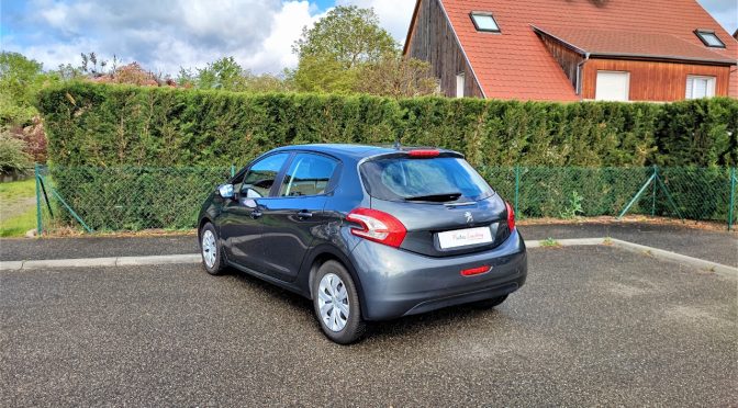 PEUGEOT 208 1.2L VTI 82Ch ACTIVE 5 PORTES // Distribution – Révision ok //