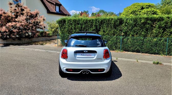 MINI III 3P 2.0 192Ch COOPER S PACK RED HOT CHILI BVA6 // TOIT PANO // LED // CUIR // 39 500KMS