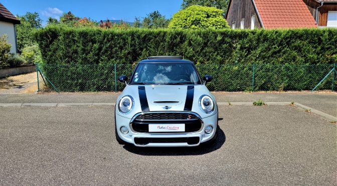 MINI III 3P 2.0 192Ch COOPER S PACK RED HOT CHILI BVA6 // TOIT PANO // LED // CUIR // 39 500KMS