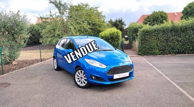 FORD FIESTA 1.0 ECOBOOST 100Ch TITANIUM 5 PORTES // 1ère Main // Caméra //  GPS // CLIM AUTO - Autos Coaching