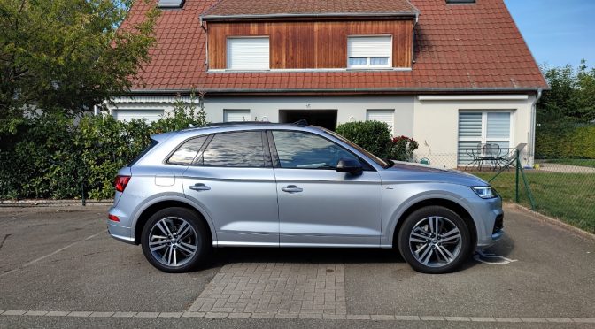 AUDI Q5 II 40 TDI 190 QUATTRO S EDITION S TRONIC 7 // TOIT PANO // ATTELAGE // CAMERA // HISTORIQUE COMPLET