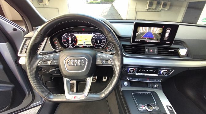 AUDI Q5 II 40 TDI 190 QUATTRO S EDITION S TRONIC 7 // TOIT PANO // ATTELAGE // CAMERA // HISTORIQUE COMPLET