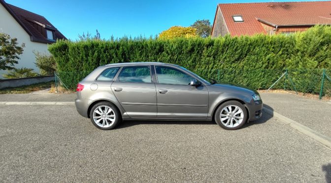 AUDI A3 II SPORTBACK 2.0 TDI 140 AMBITION BVM6 // HISTORIQUE AUDI // CLIM AUTO // RADAR // SIEGES CHAUFFANTS